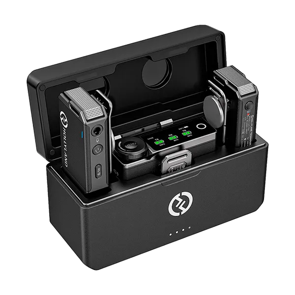 Фото Комплект беспроводных микрофонов Hollyland Lark Max Фото Комплект беспроводных микрофонов Hollyland Lark Max